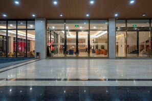 Unclassified image, 4 of 43, button - Hung Vuong Hotel (Mong Cai)