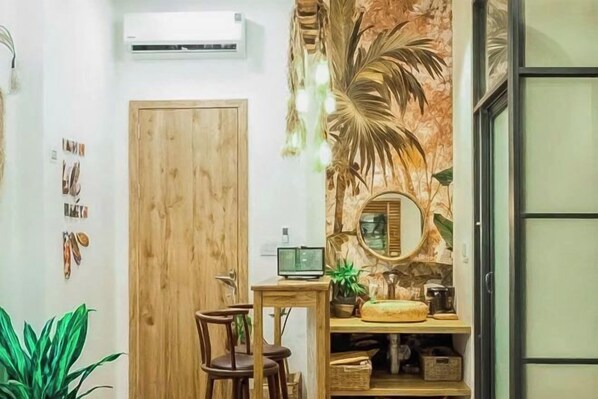 Room - Central Upscale Housing District 1 (Ho Chi Minh City)