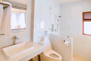 Room - Isaree Natural Resort (Suphan Buri)