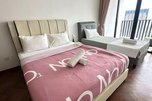 Unclassified image, 3 of 25, button - Landmark by Homey Planet 3BR Family Suite(B) (Tanjung Tokong)