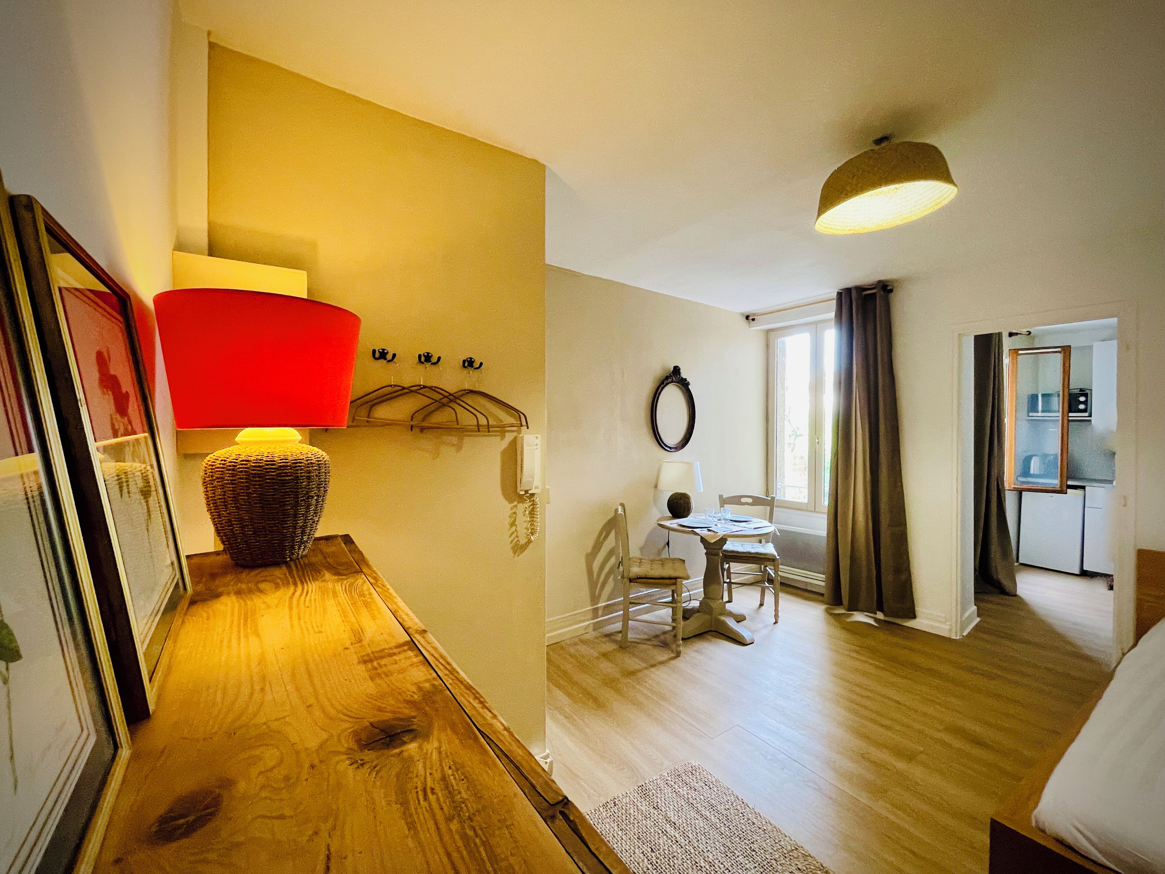 1 chambre, accès Internet, draps fournis