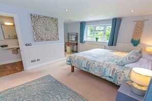 Room - Ladywell Sleeps 12Hot Tub Pool Table, Pizza Oven (Croyde)