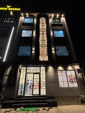 Fachada da propriedade