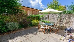 Garden - Oysters Sleeps 6 Modern Villa & Dog Friendly (North Devon District)