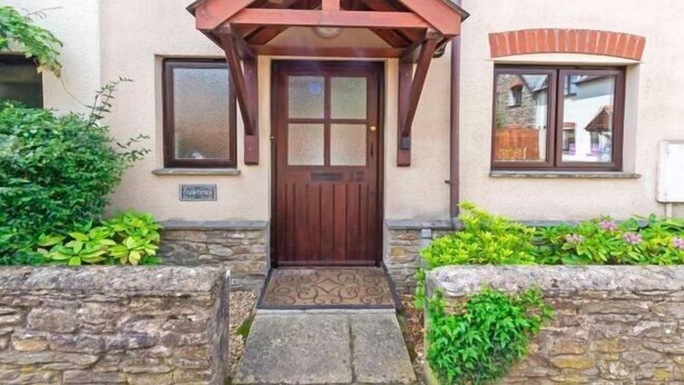 Room - Oysters Sleeps 6 Modern Villa & Dog Friendly (North Devon District)