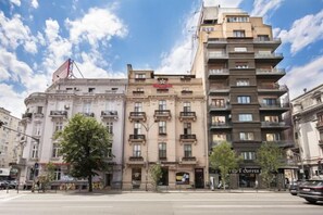 Exterior - Rainforest Studio Downtown by Pretty Apartments (Bucharest)