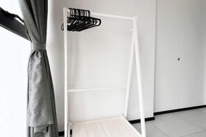 Interior - Georgetown Urban Suite Family Skypool I SeaView (Jelutong)