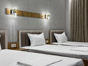 Iron/ironing board