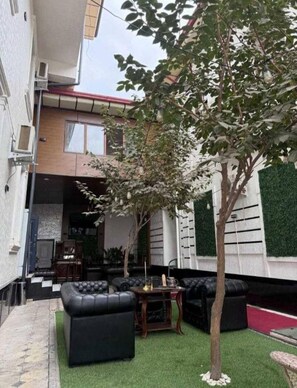 Gratis toiletartikler, hårtørrer, hjemmesko, håndklæder