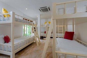 Cribs/infant beds - Villa Praison (Phuket)