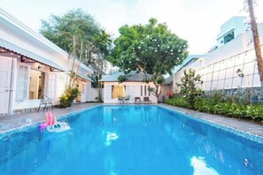 Alberca al aire libre