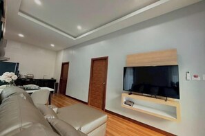 Room - TJ POOL VILLA AONANG KRABI (Krabi)