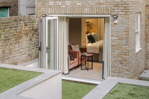 Room - Kensington Garden Studio L (London)