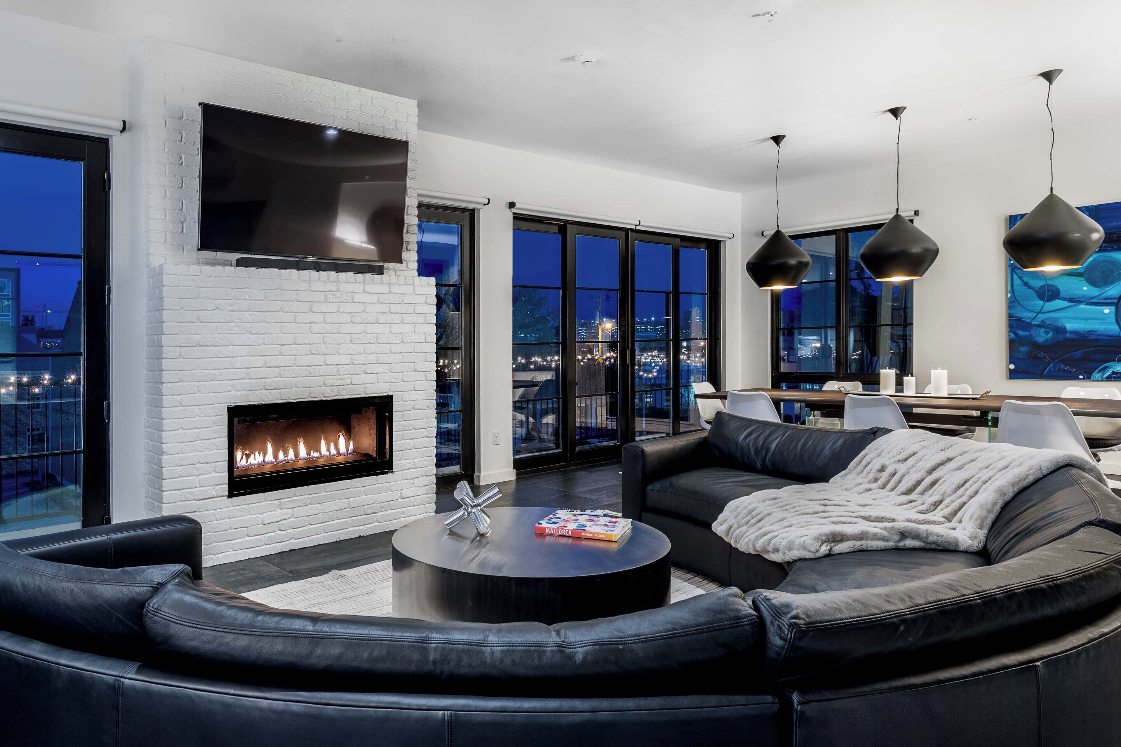 Smart-tv en een kantoor