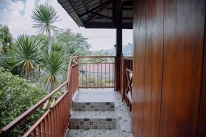 Unclassified image, 4 of 12, button - RedDoorz @ Villa Bukit Senyum Lombok (South Kuripan)