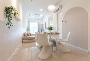 Dining - SURIA NORTH KIARA BY FEEL HOME (Kuala Lumpur)