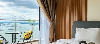 Country Garden Seaview Suite by Nest Home at Danga Bay