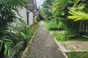 Unclassified image, 4 of 9, button - Amorn inn resort (Chiang Rai)