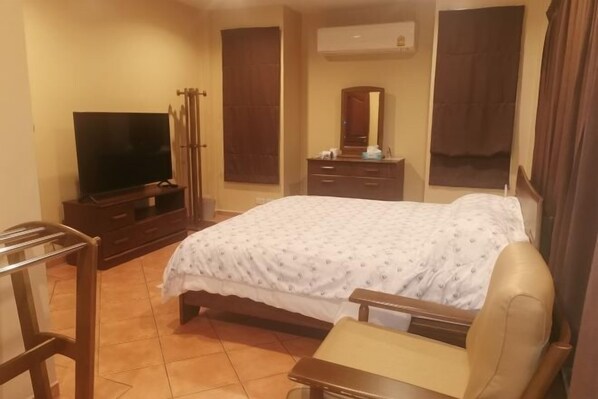 Room - Ben's house (Chon Buri)