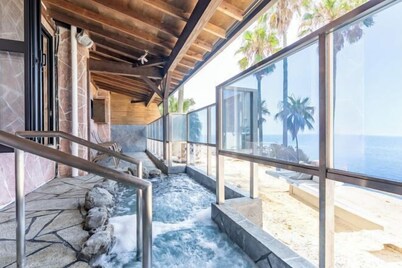 MAX CUBE Inami Seafront