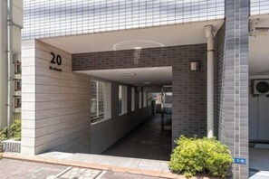 Exterior - ID Ohmori20 (Tokyo)