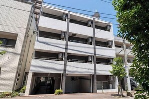 Exterior - ID Ohmori20 (Tokyo)