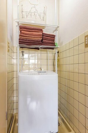 Bathroom - Guest House SAKURAYA (Tokyo)