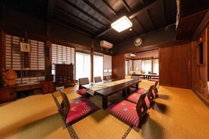 Dining - [Kao HOUSE Jakusui-an] 100-year-old traditional Japanese house stay (Katori)