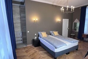 Cots/infant beds - Experiencebruges (Bruges)