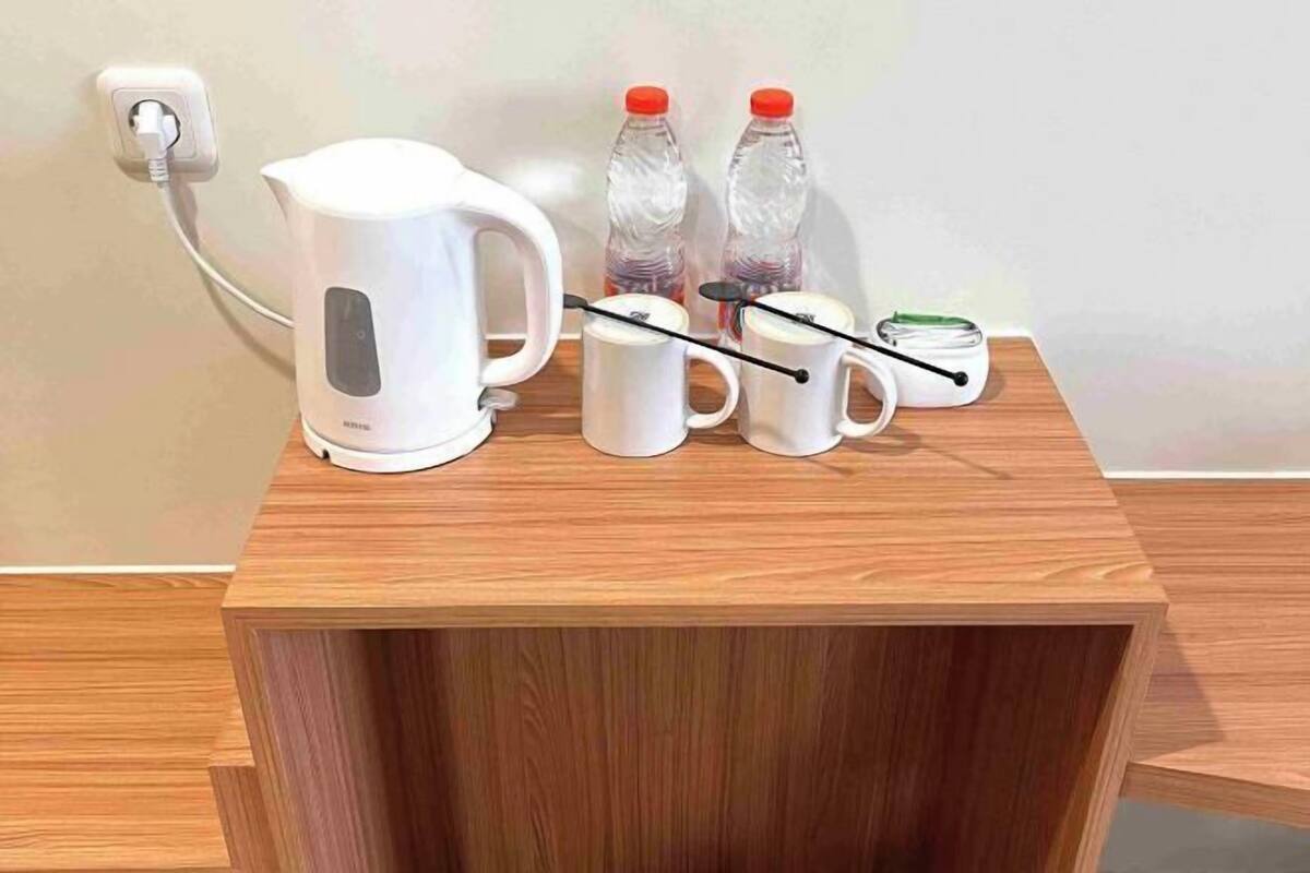Cà phê và/hoặc dụng cụ pha