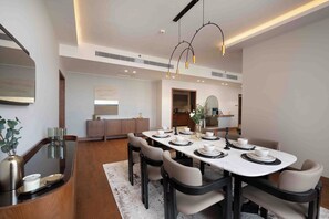 Comfort Apartment, City View | Living area