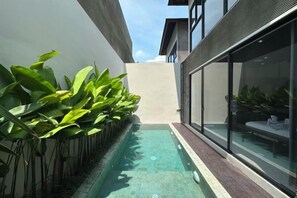 Unclassified image, 3 of 13, button - D'Padi Villa Canggu (Bali)