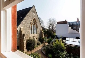 Room - Charming Hampstead Apartment (London)