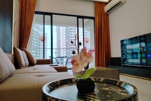 Unclassified image, 5 of 42, button - Deluxe 3 Bedroom Garden View (Johor Bahru)