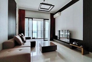 Room - Deluxe 3 Bedroom Garden View (Johor Bahru)