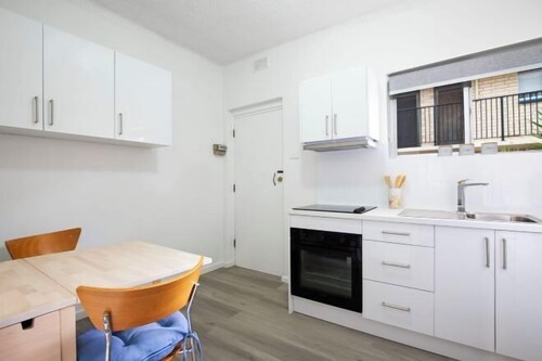 Sammy's Seaside Hideaway in Henley Beach