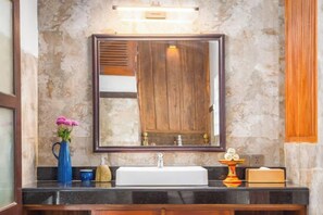 Unclassified image, 3 of 19, button - Umah Bali Villa (Bali)