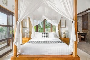 Cribs/infant beds - Umah Bali Villa (Bali)