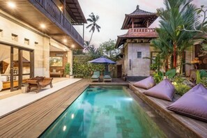 Outdoor pool - Umah Bali Villa (Bali)