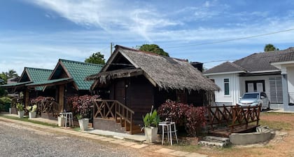 Capital O 91227 Chalet D'bendang Mak Teh