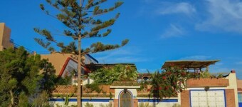 Ocean View, 5 bed Villa, Hot Tub, Sauna