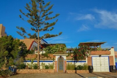 Ocean View, 5 bed Villa, Hot Tub, Sauna