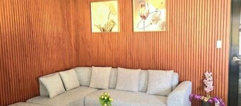 Jenessa's Executive-Suite near Lanuza Surf Bay