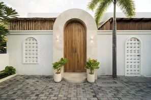 Exterior detail - Brand New Villa 2Br with Private Pool Near Seminyak by BaliSuperHost (Bali)
