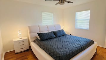 3 habitaciones, tabla de planchar con plancha y wifi gratis