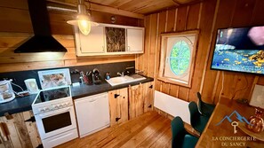 Réfrigérateur, micro-ondes, four, lave-vaisselle