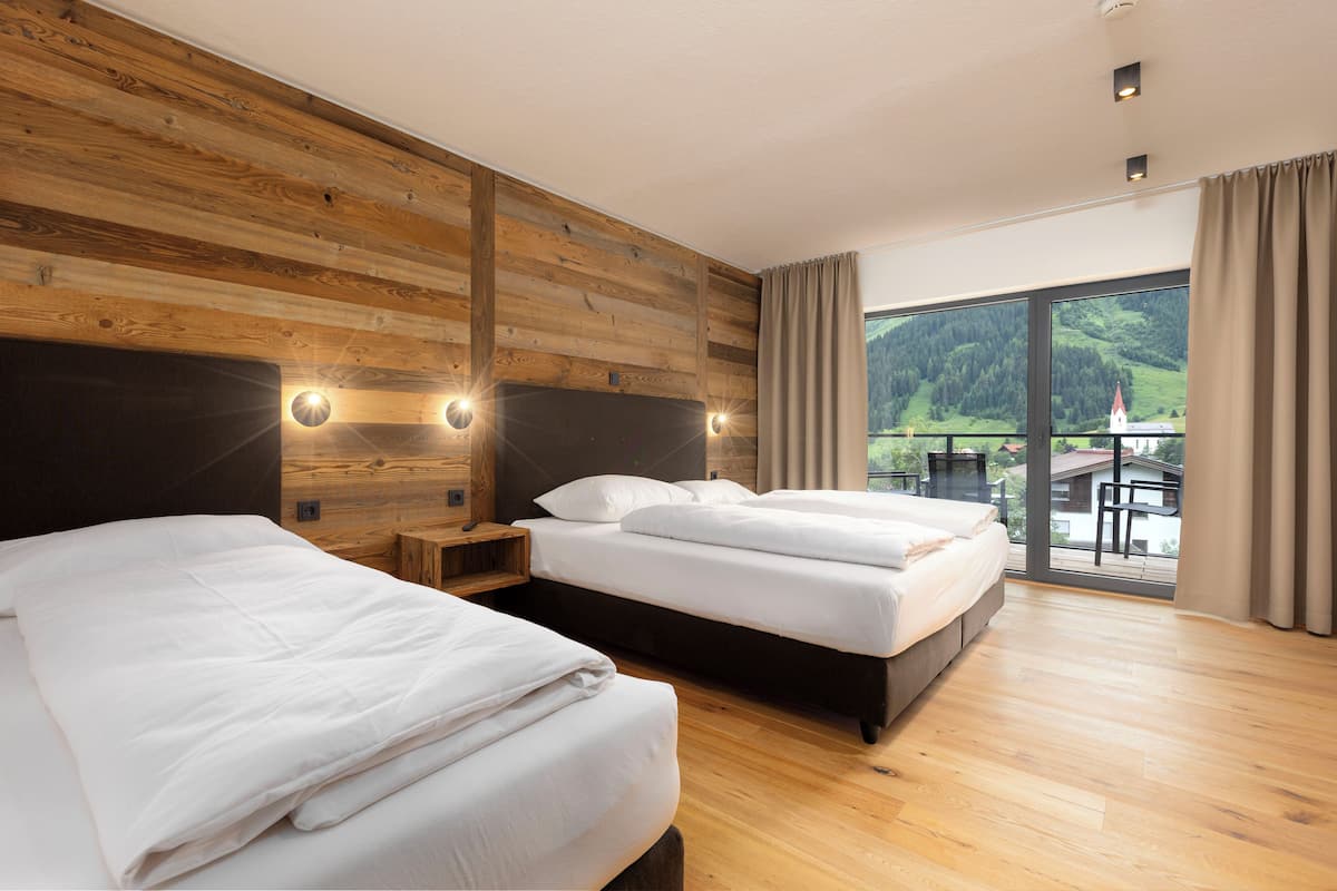 Ferienwohnung mit 2 Schlafzimmern (7 Personen) | Cots/infant beds, free WiFi, bed sheets