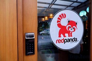 Unclassified image, 5 of 22, button - Red Panda Hostel & Cafe (Chiang Mai)