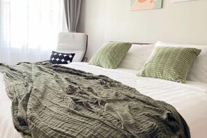 Room - Nueng Rana 113 Unique House in China Town/3BR 2BA (Bangkok)