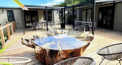 Mobile home complex in the Château de Nogentel residential leisure park!